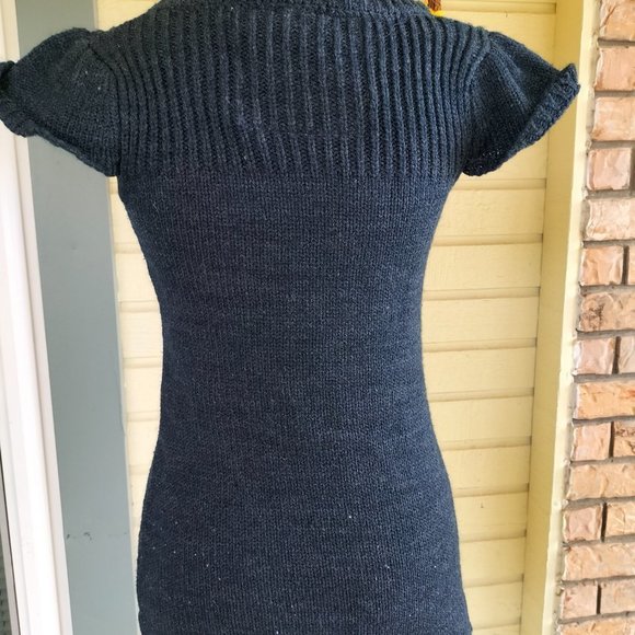 (031) Papaya NY women's medium Black knit, short sleeve sweater top - Picture 3 of 7